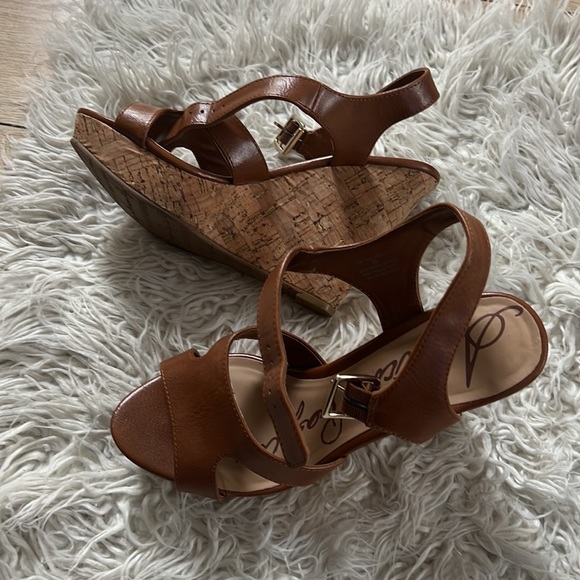 American Rag “Rochelle” Platform Wedge Sandal, Size 8 - Picture 3 of 5